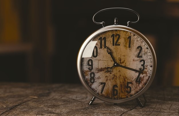 clock time daylight savings