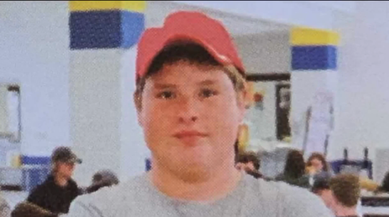 Trump hat blurred in Yearbook photo