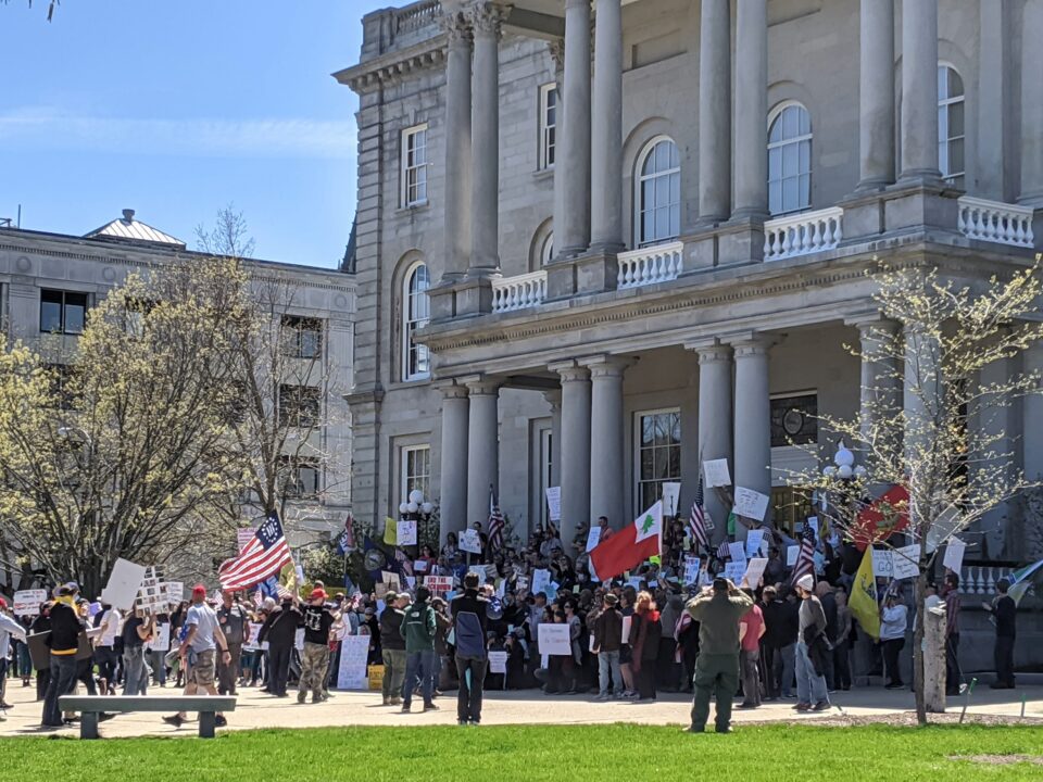 ReopenNH email image Statehouse