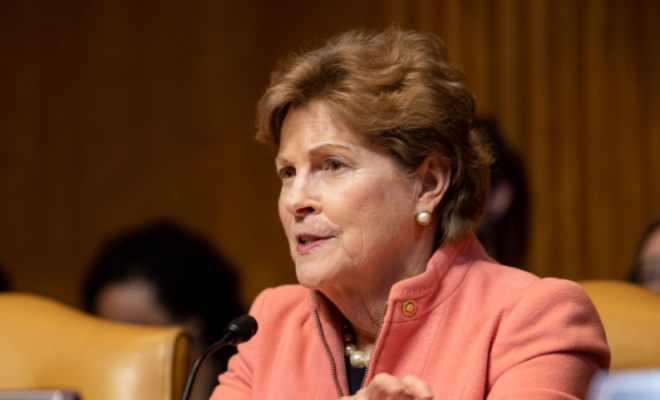 Sen Jeanne Shaheen