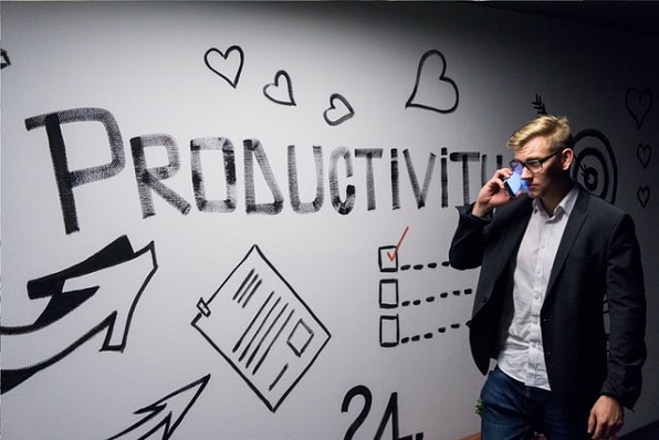 Productivity andreas-klassen-gZB-i-dA6ns-unsplash