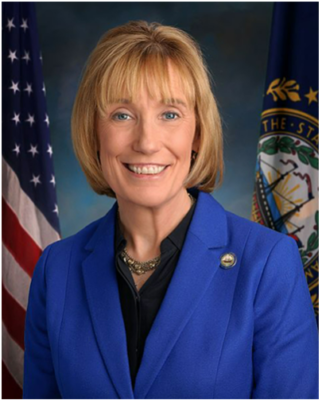 Maggie Hassan official portrait