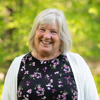 Nancy Martland Portrait_622A0802_933 Forest Society