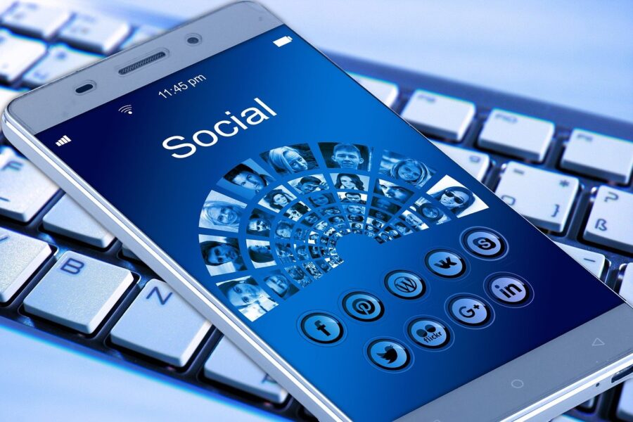 mobile-phone-ge9d5bd6cb_1280