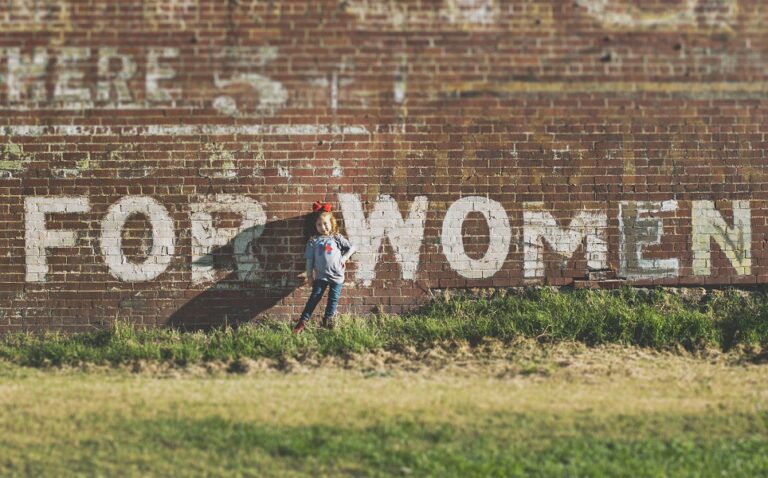 for women graffiti little girl original Photo by Katherine Hanlon on Unsplash