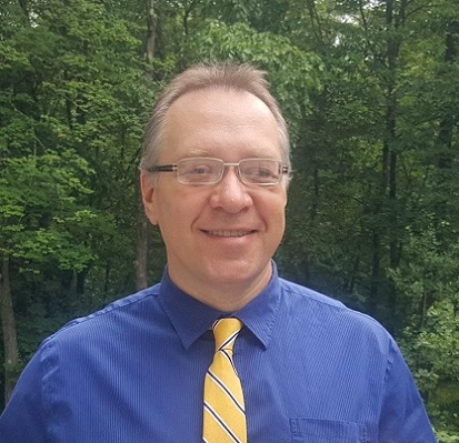 Michael Yakubovich headshot