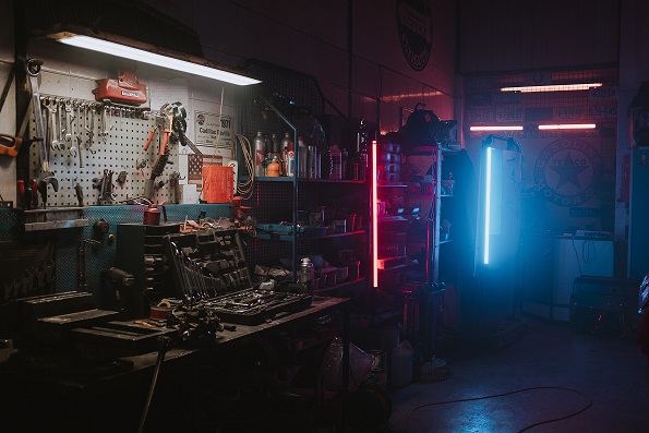 Workbench pexels-cottonbro-4488660