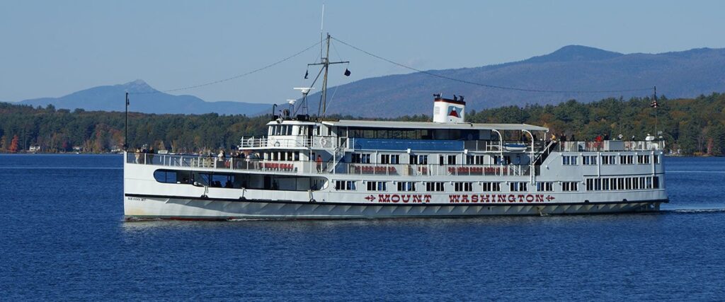 Mount Washington Cruise Ship Lake