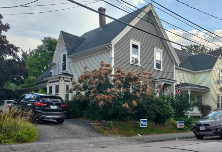 151 Sagamore St Manchester NH