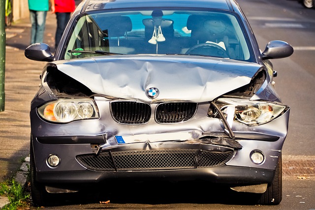 BLM Car collission Image by Hands off my tags! Michael Gaida from Pixabay
