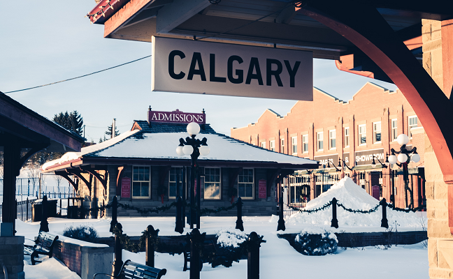 Calgary Original Photo by Ryunosuke Kikuno on Unsplash