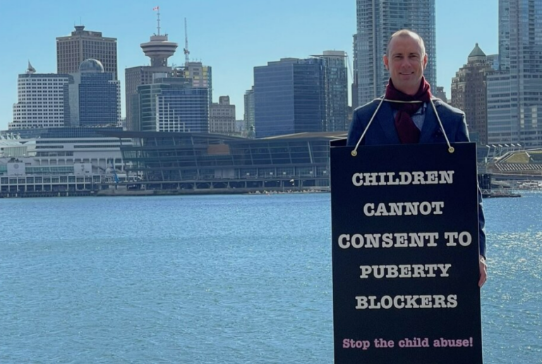 Chris Elston - Billboard Chris