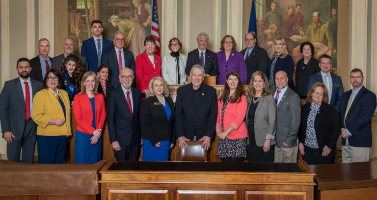 NH State Senate class photo - Gen Court Web site