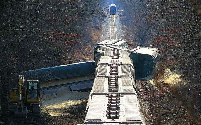 Train wreck train crash