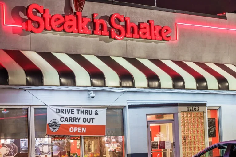 Steak and Shake Restaurant