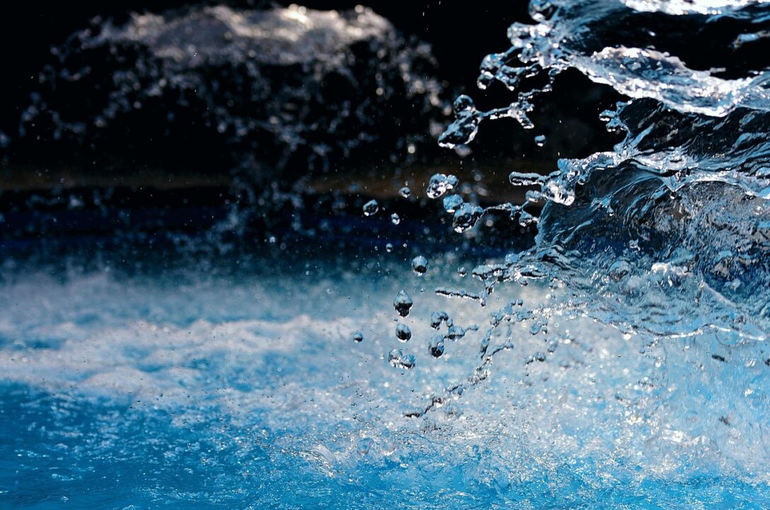 water splashing