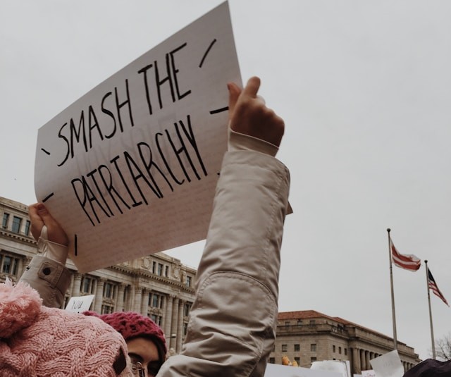 Smash the patriarchy sign