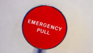 Emergency - Jason Leung Unsplash